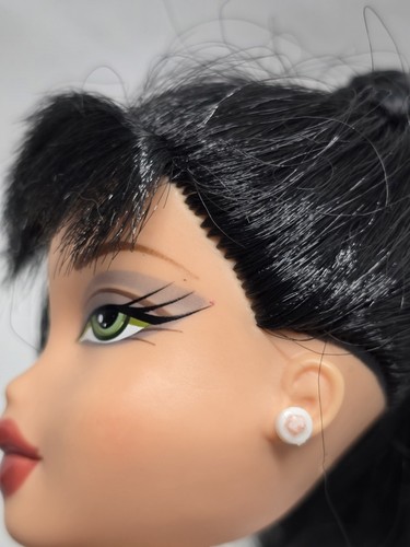 Bratz Behind the Scene Fashion Doll Amelie Haute Couture Marie Saint Pierre-READ - Bild 10 von 24