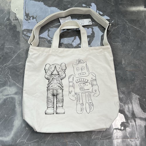 Uniqlo KAWS Andy Warhol Limited Edition White Tote Bag New
