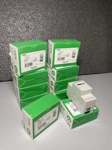 10x Schneider Electric 15440 HC DIN Hour Counter Schneider Multi 9 - Picture 2 of 3