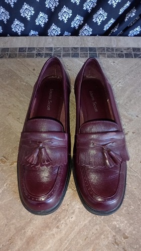 Laura Scott Marshall Slip-on Reddish Brown Loafers Barely Worn Size 8.5