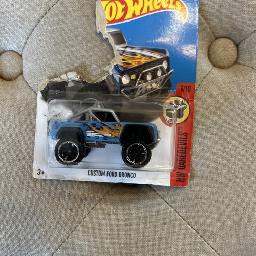 Hot Wheels 2015 153 of 250 Custom Ford Bronco HW Daredevils Long Card damaged - Picture 2 of 4