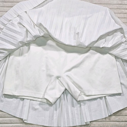 Nike Dri-FIT Skirt Women's MEDIUM White Pleated Tennis Golf Club Advantage Skort - Picture 6 of 10