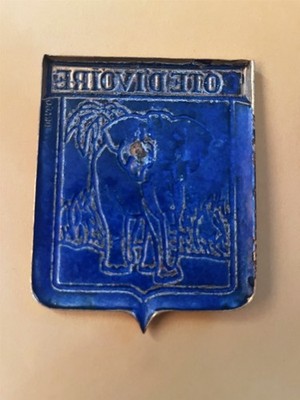 フランス　DRAGO製　オートモービル　ビンテージバッジ Badge Drago auto car automobilie 1950's Original Ivory Coast