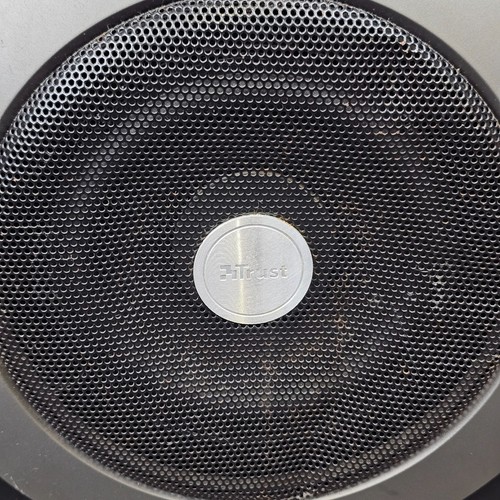 Trust Tytan Subwoofer for 2.1 PC Speaker Multimedia Home Theatre 19020 - Picture 2 of 9