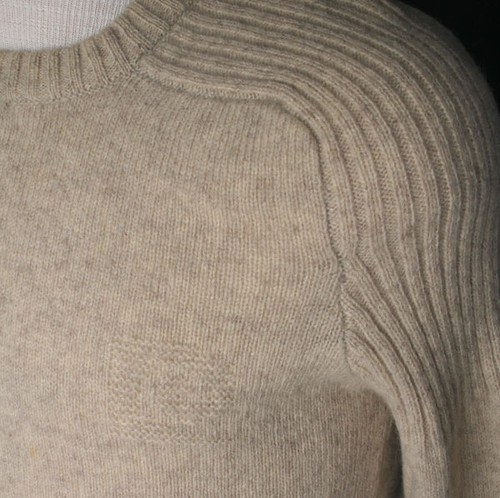 Vintage PIERRE CARDIN Oatmeal Ribbed Knit Men’s Sweater 80s - Picture 2 of 10