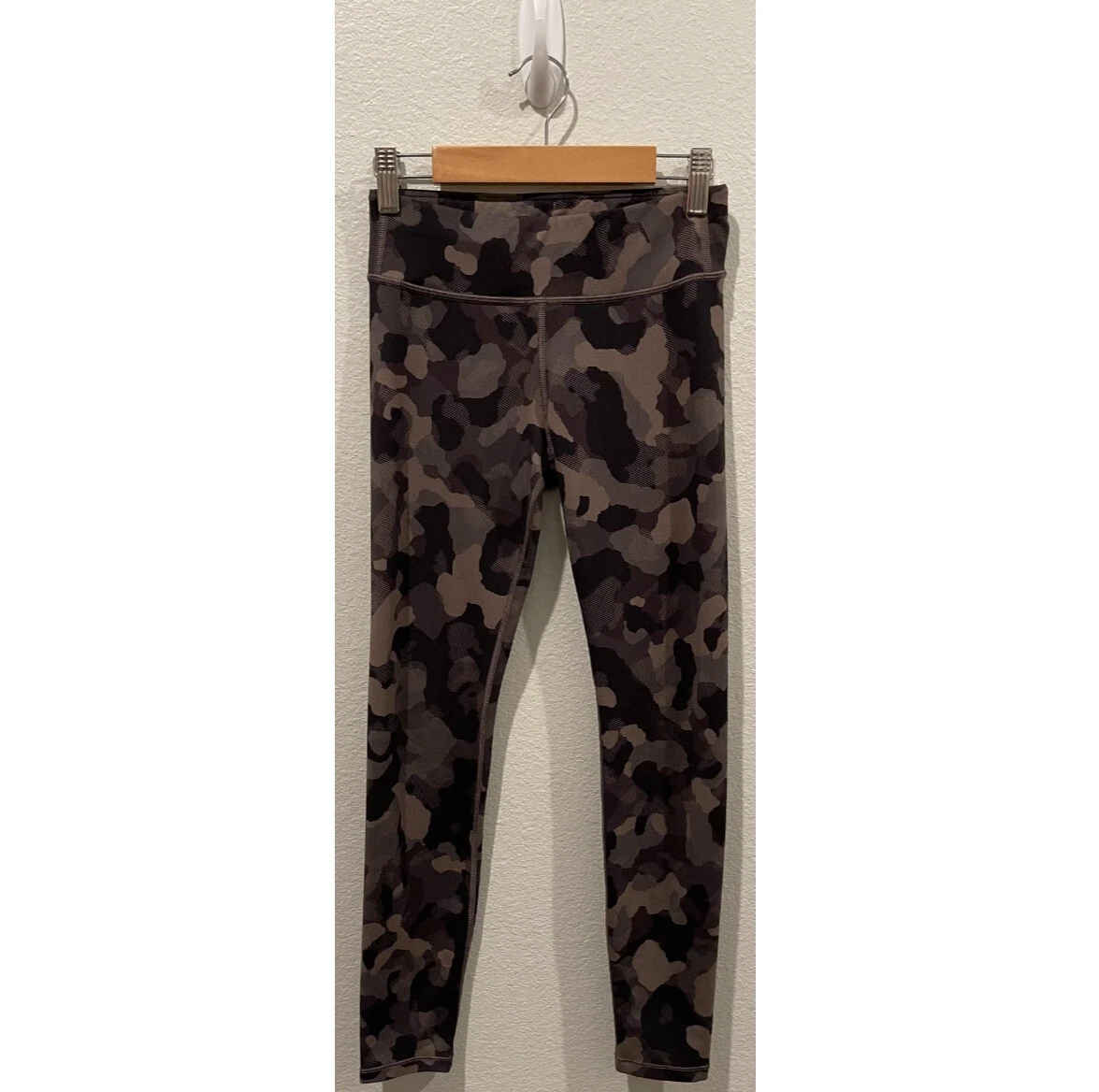 ATHLETA GIRL Printed Chit Chat Camo Leggings - Girls bottoms