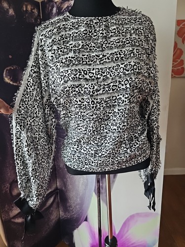 CHANEL Women's Fringe Trim Black White Camellia CC Logo Silk Blouse Size 42 TP01 - Picture 3 of 13