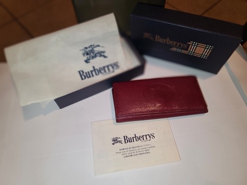 Burberry Key Holder With Box And Dust Bag - Picture 3 of 4