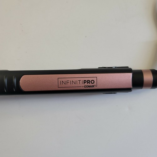 Infiniti Pro Conair 1 Inch Straight Chic Ceramic Flat Iron - Rose Gold - Picture 4 of 6