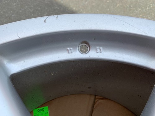 1 X Single Genuine REAR Porsche 19X11 ET51 Lobster claw rim good used cond C4S - Picture 2 of 17