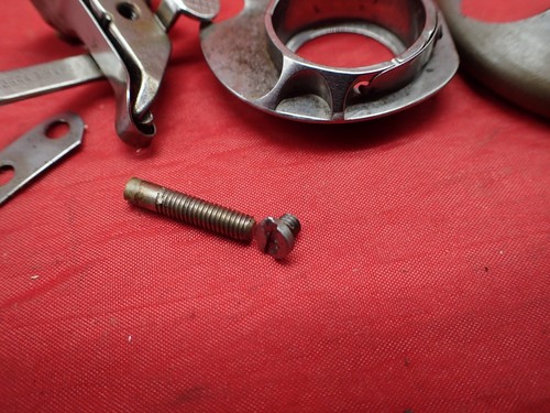 Antique 1947 SINGER 66 Sewing Machine AH225220 BIG Parts Lot - Picture 3 of 19