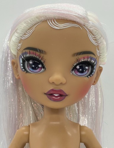 Rainbow High Holiday Special Edition Roxie Grand Nude Articulated Fashion Doll - Bild 1 von 13