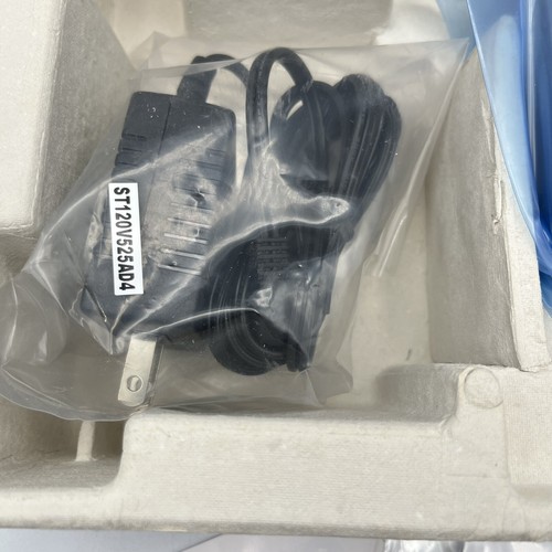 D-Link DP-G310 Wireless Print Server AirPlus G USB 54Mbps 802.11g Factory Sealed - Picture 7 of 10