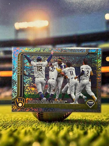 2025 Topps Series 2 - Holo Foil - PICK YOUR CARD. - Picture 5 of 18