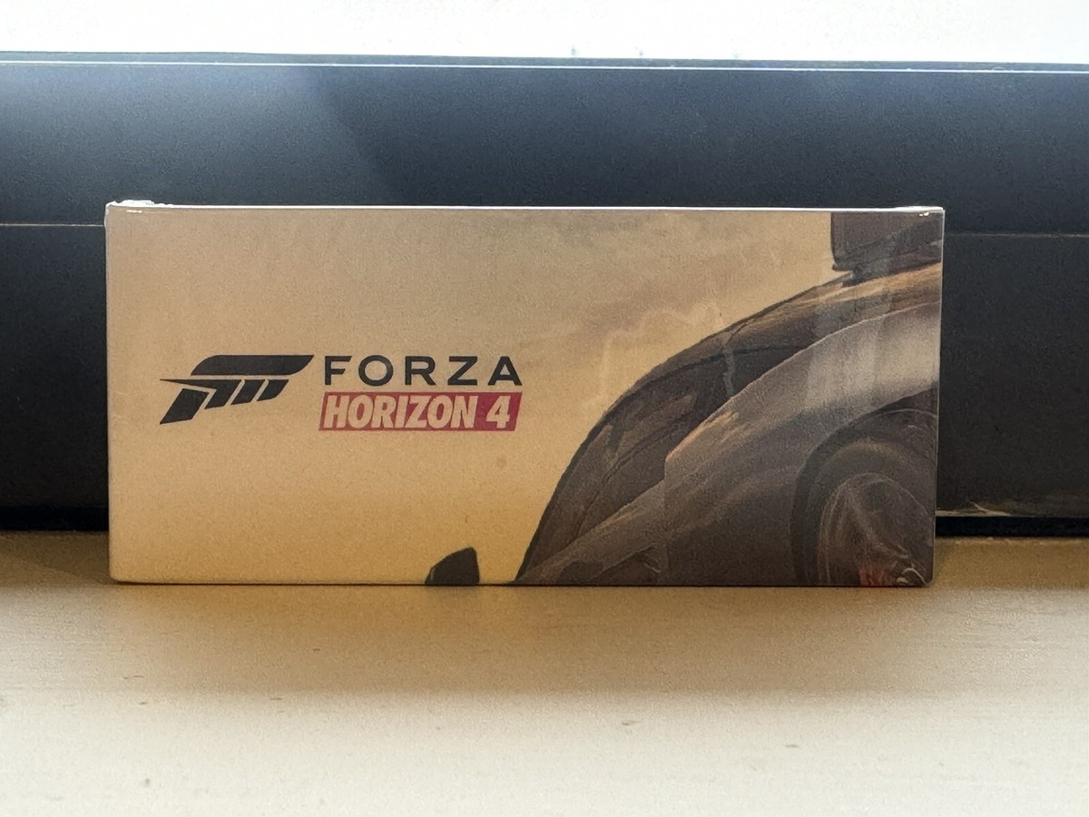 Mini GT 1/64 Forza Horizon 4 Special Edition Box McLaren