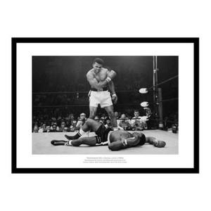 Muhammad-Ali-v-Sonny-Liston-039-Greatest-Sporting-Photo-039-1965-Boxing-Memorabilia