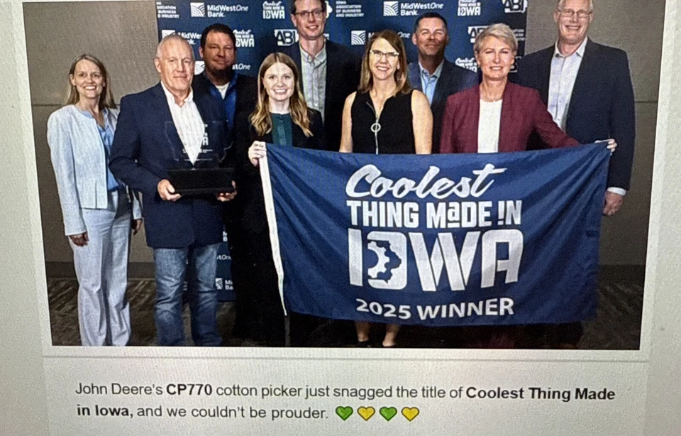 ERTL 1:64 John Deere CP770 CS770 Cotton Picker Stripper Employee Edition 1/750🔥 - Image 2 of 4