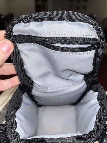 Case Logic Camera Bag With Shoulder Strap - Picture 8 of 10