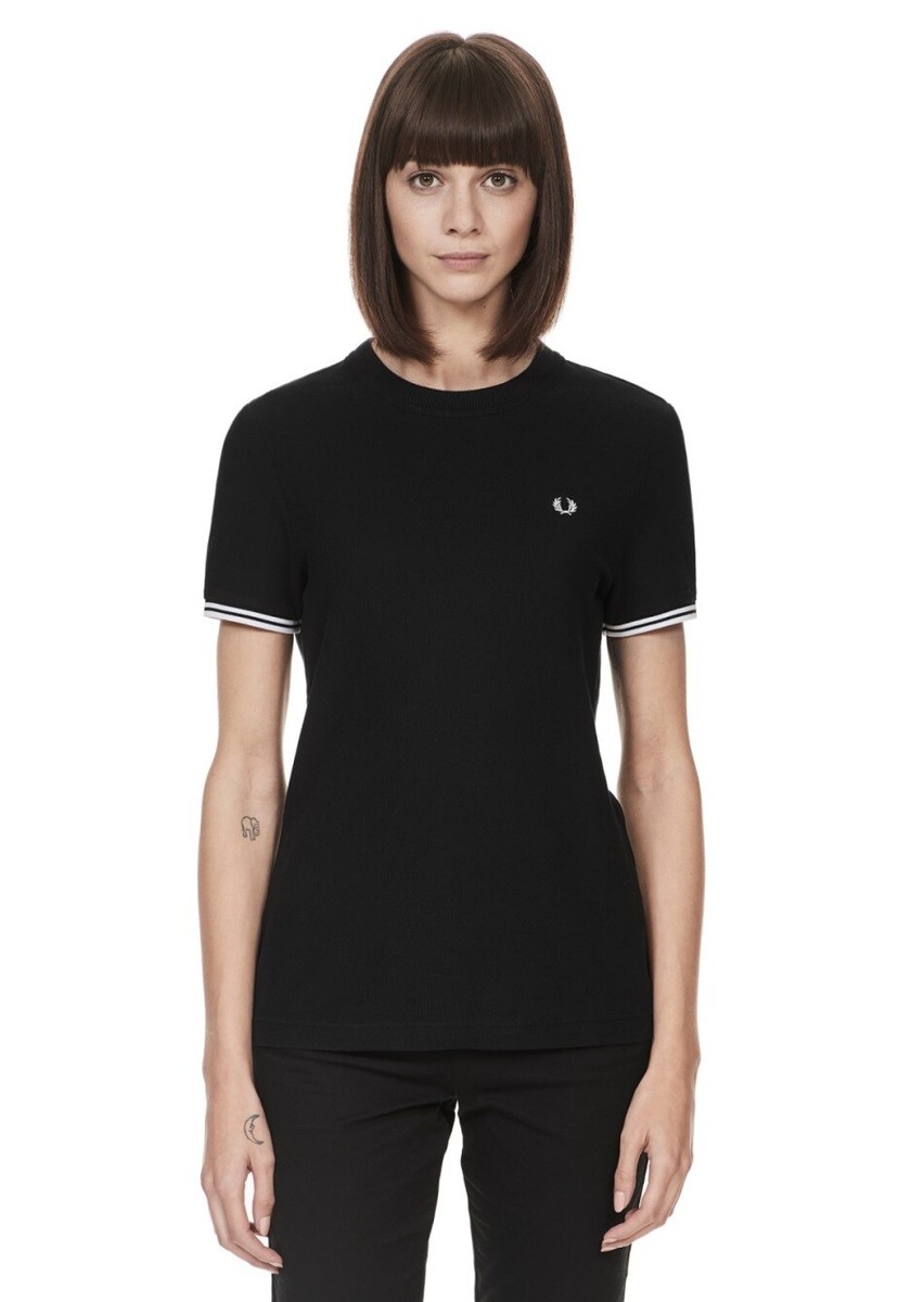 【最終価格！】The Fred Perry Shirt BLACK サイズ10 Fred Perry Twin Tipped T Shirt - Womens Crew Neck - Black