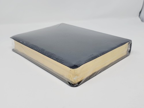 Ministry Essentials Bible NIV Comprehensive Bible for Everyone Black Leather - Bild 12 von 13