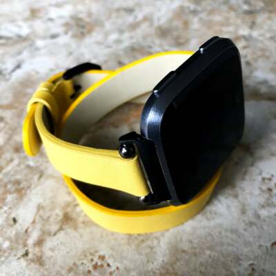 Fitbit versa yellow band sale