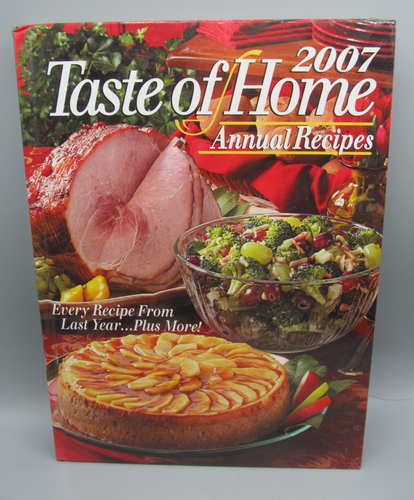 Taste of Home Annual Recipes Hardcover Cookbook Lot of 9 From 2001-2009 - Picture 12 of 14