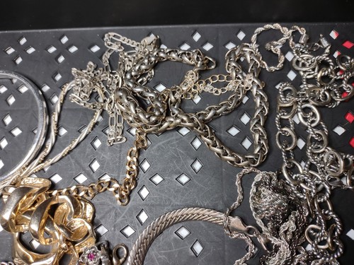 Variety Assorted Pretty Jewelry Lot Jewelry Bundle Bulk Lot CK5 - Picture 5 of 8