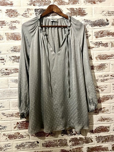 Show Me Your Mumu Polka Dot Bluse Glockenärmel Salbeigrün Größe L - Bild 2 von 8