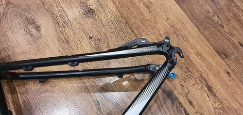 17" CUBE LTD 29 Cross Country Aluminium Superlite Frame. 29er Frame - Picture 5 of 16