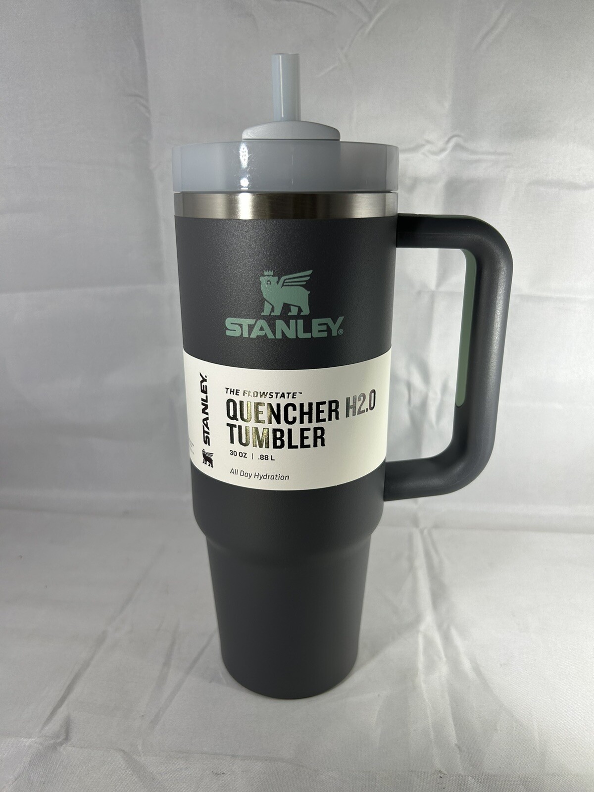 30 Oz Quencher Stanley