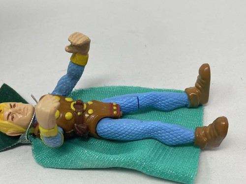 1983 LJN Dungeons & Dragons Melf Peralay Action Figure w/ bow 3" - Picture 13 of 23