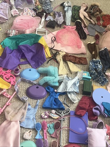 Huge Lot Of Barbie Dolls Ken Doll Clothes And Accessories Vintage - Picture 23 of 24