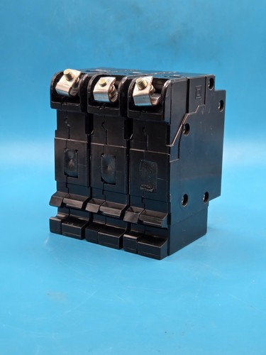 Disyuntor Square D EHB34040 40 Amp 480/277V 3 polos (se envía el mismo día)******* - Imagen 3 de 5