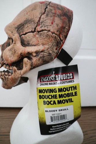 Skull Monster Skeleton - Zagone Studios "Bloody Skull" Adult Moving Mouth Mask - Picture 5 of 6