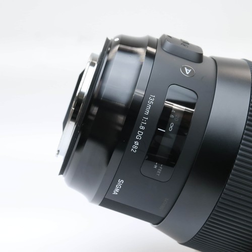 SIGMA 135mm F/1.8 DG HSM Art (for Canon EF mount) #238 - Picture 11 of 12