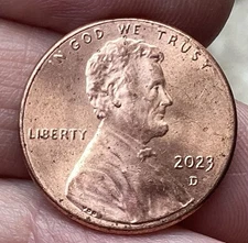 2023 D Lincoln Shield Cent, Sharp Extra “v” Error Variety