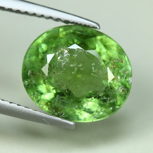4.55 Cts_GIT CERTIFIED_100 % Natural Unheated Mozambique Green Tourmaline - Picture 2 of 5