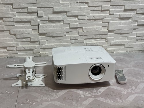 Proyector de cine en casa Optoma UHD35 4K 3600 lúmenes 3840x2160 HDMI - Imagen 1 de 11