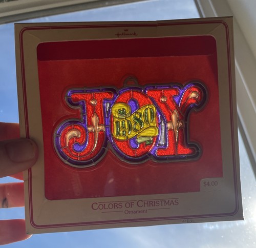 Ornamento Hallmark Joy vintage 1980 nuovo in scatola colori di Natale - Foto 5 di 5