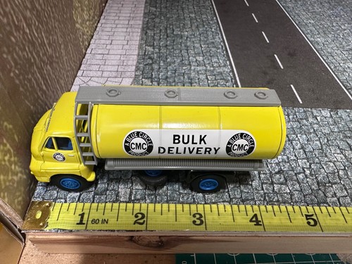Vintage VANGUARDS Vans/Tankers, Various Livery's, 1:64 Scale, Boxed. - Picture 18 of 103