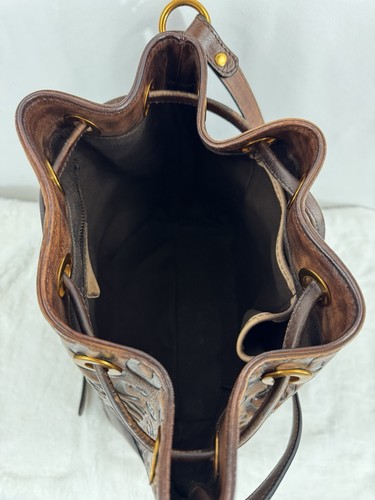 Women's Drawstring Crossbody Bucket Bag - Picture 12 of 17