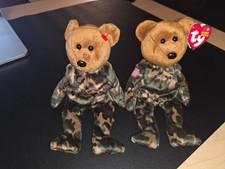 TY Beanie Babies - Hero The Bear - Error Flag and Correct Flag
