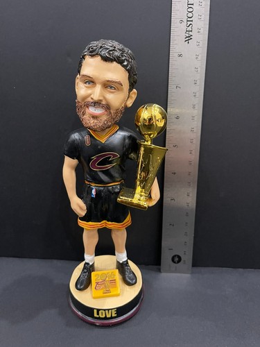 NUOVO FOCO Kevin Love Cleveland 2016 NBA Champions Bobblehead - Foto 7 di 14