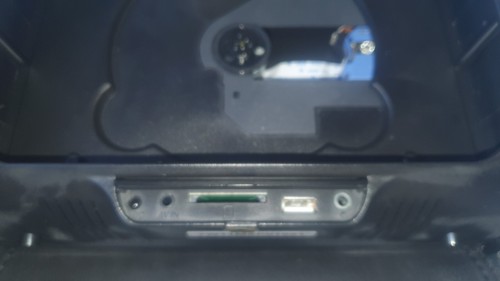 monitor poggiatesta auto - Foto 7 di 7