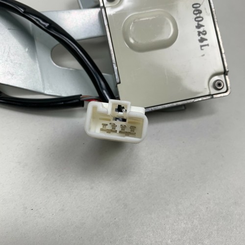 2007 - 2014 Toyota FJ Cruiser VIP Security System Radar Sensor WBRC 08192-35930 - Picture 5 of 5