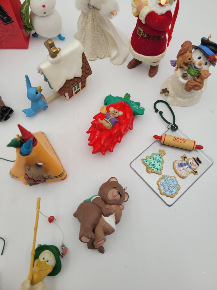 Hallmark Ornaments Lot Vintage Christmas Tree Decoration Seasons