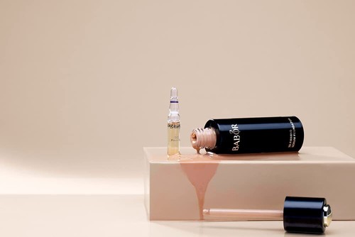 MAKE UP 3D Firming Serum Foundation leichte Foundation mit Serum flüssig Anti... - Bild 4 von 8