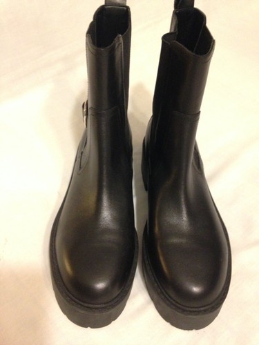 MARC FISHER LTD DACILLA BLACK LEATHER PLATFORM BOOTIE - SIZE 8 M - Picture 3 of 15