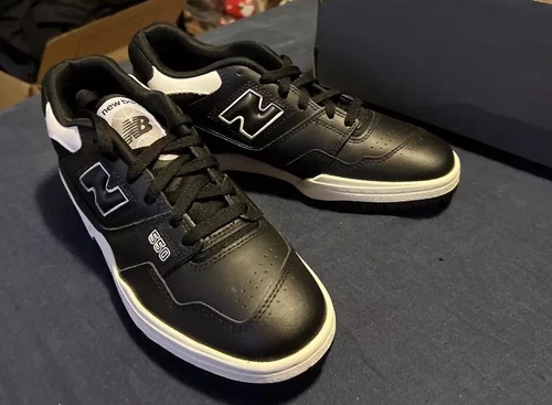 New Balance 550 Men's US Size 8 Sneaker Shoes Black White NEW IN BOX