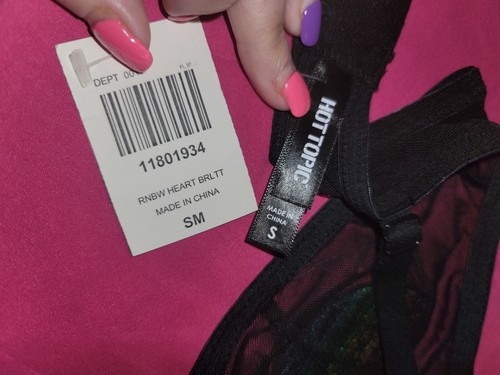 Women's Hot Topic Rainbow Heart 🌈 ❤️ Sheer Wireless Bralette Size Small NWT - Picture 7 of 10